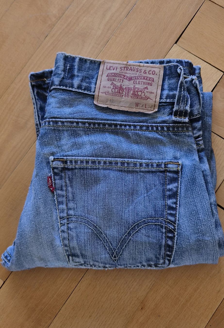Levi's Jeans: Levi's 512 Vintage Bootcut 29x32 – Usato da La Chaux-de-Fonds venduto da VenexiaStevenson