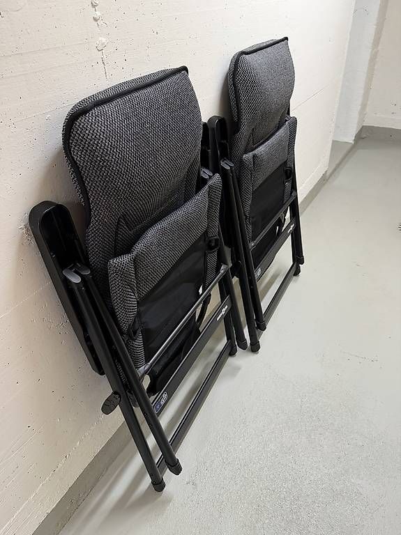 Chaises: Fast ungebrauchte Klappstühle – D'occasion à Zürich par saj_2wrd 2