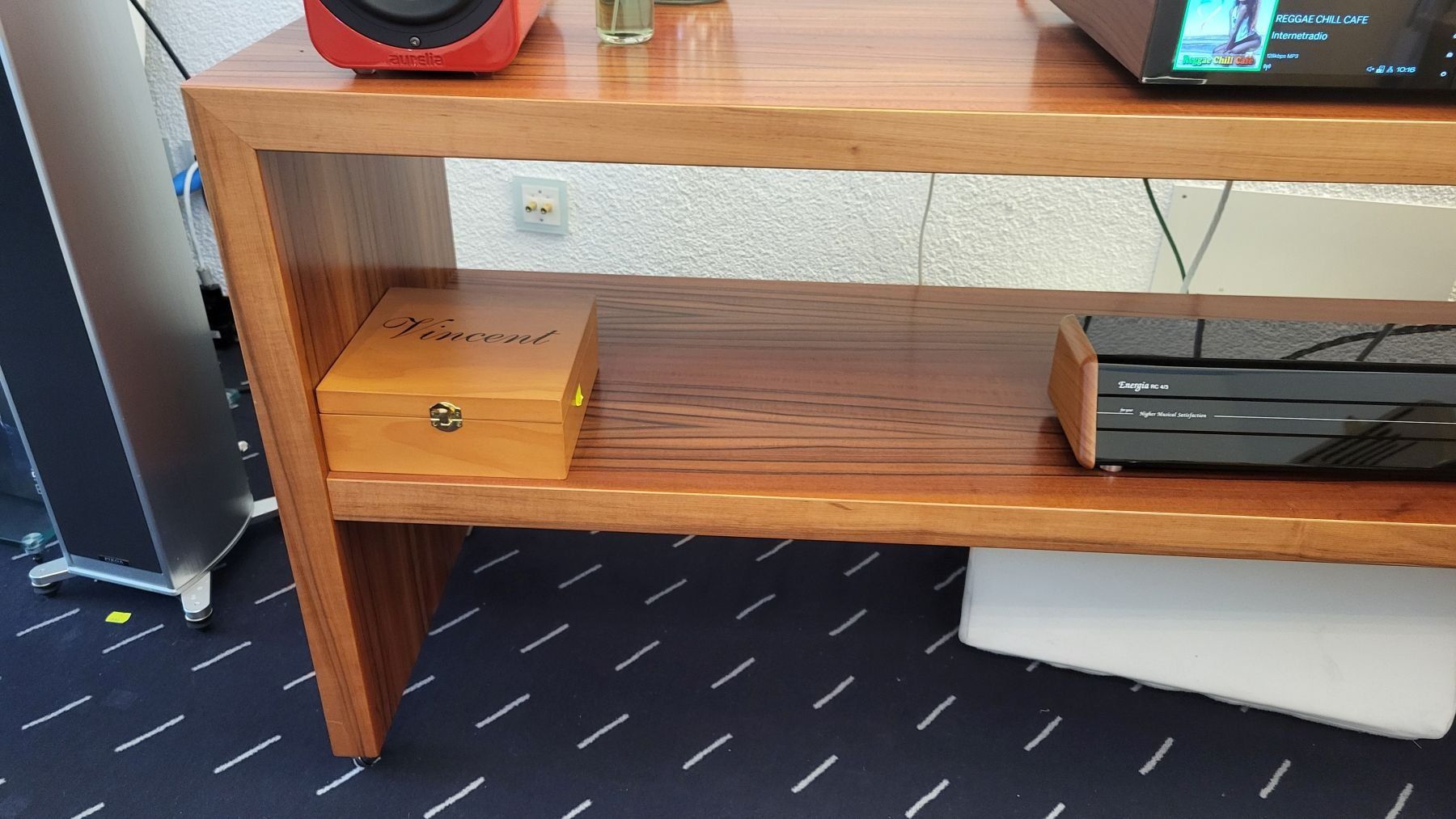 Mobili TV: TV-HiFi-Sideboard aus Kirschholz – Usato da Schaan venduto da hifiproject 2