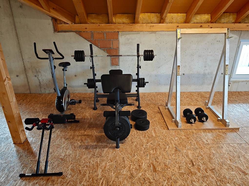 Vélos d'appartement: Fitnessgeräte – D'occasion à Sulz AG par Michu25