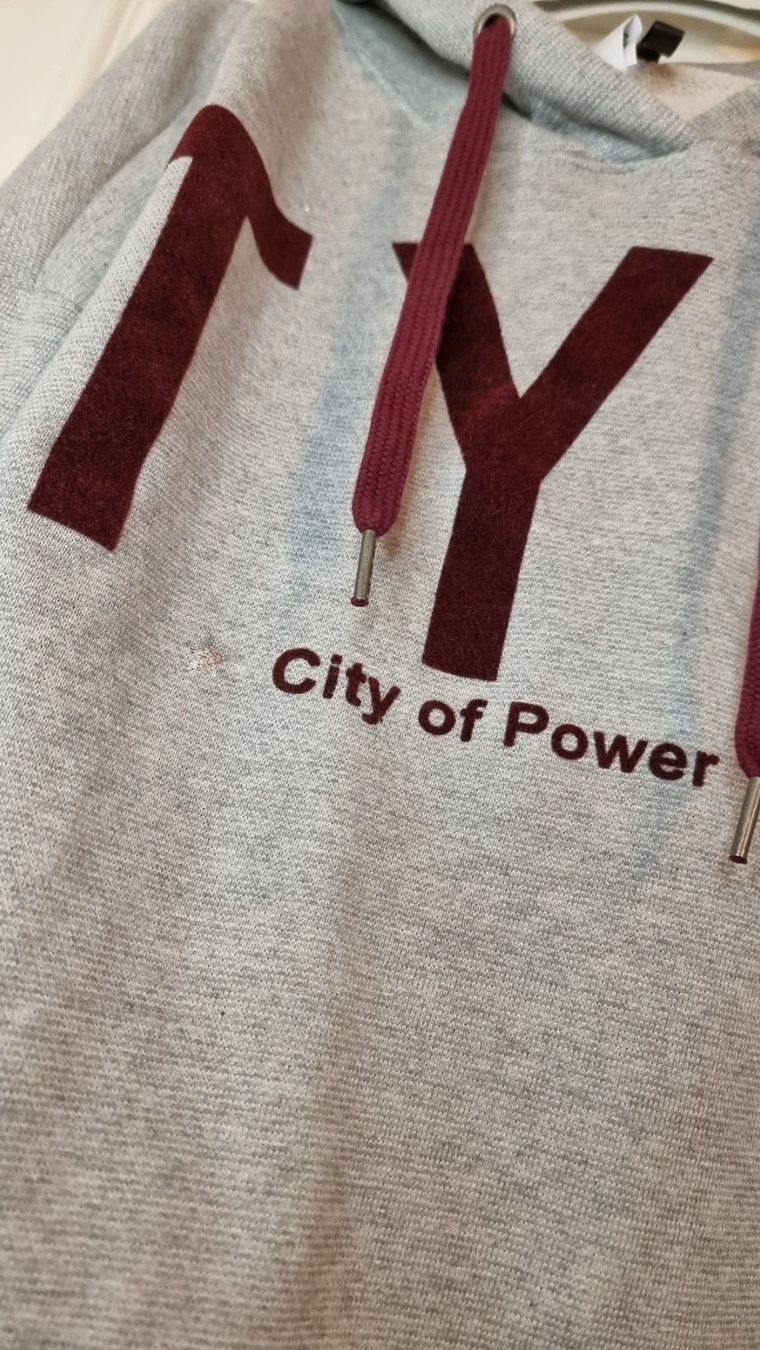 Maglioni & Felpe: Pullover Größe 38/M mit TOKYO Logo💫 – Usato da Wald ZH venduto da Martin79 3
