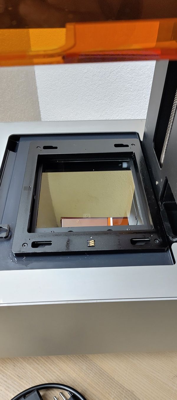 Formlabs Stampanti 3D: Formlabs Form 2 SLA 3D-Drucker mit Originalkarton – Usato da Affoltern am Albis venduto da SivincoGmbH 1