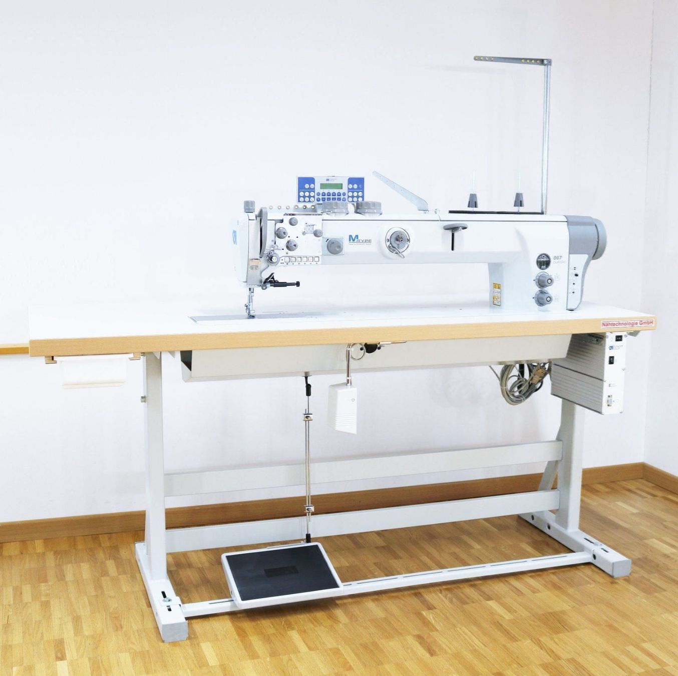Dürkopp Macchine da cucire: Neue Langarm Industrienähmaschine DA 867 – Nuovo e nell'imballaggio originale da Rehetobel venduto da dani034 1