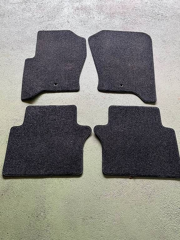 Tappeti & Tappetini: Range Rover Sport - Tapis – Usato da Gland venduto da alm_9brj