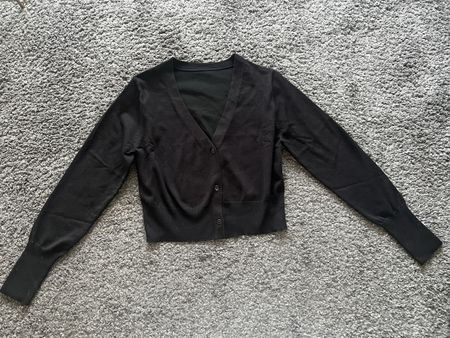 Schwarze Strickjacke, Cardigan, Crop,Top Zustand, Gr. S