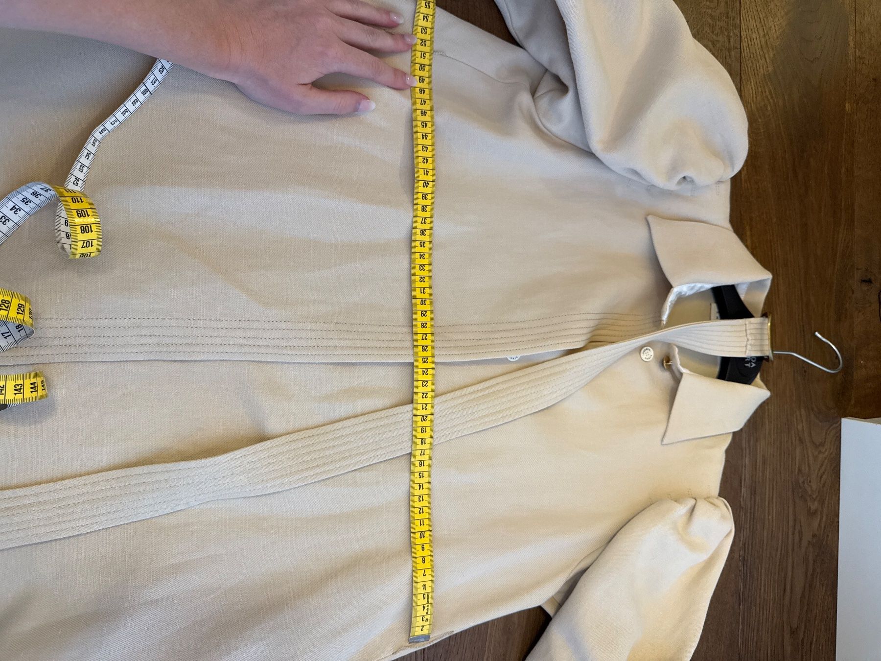 Sandro Vestiti: Schickes Sandro Paris Leinenkleid Gr. 36 beige – Nuovo (secondo la descrizione) da Oberneunforn venduto da Nir2yh 4
