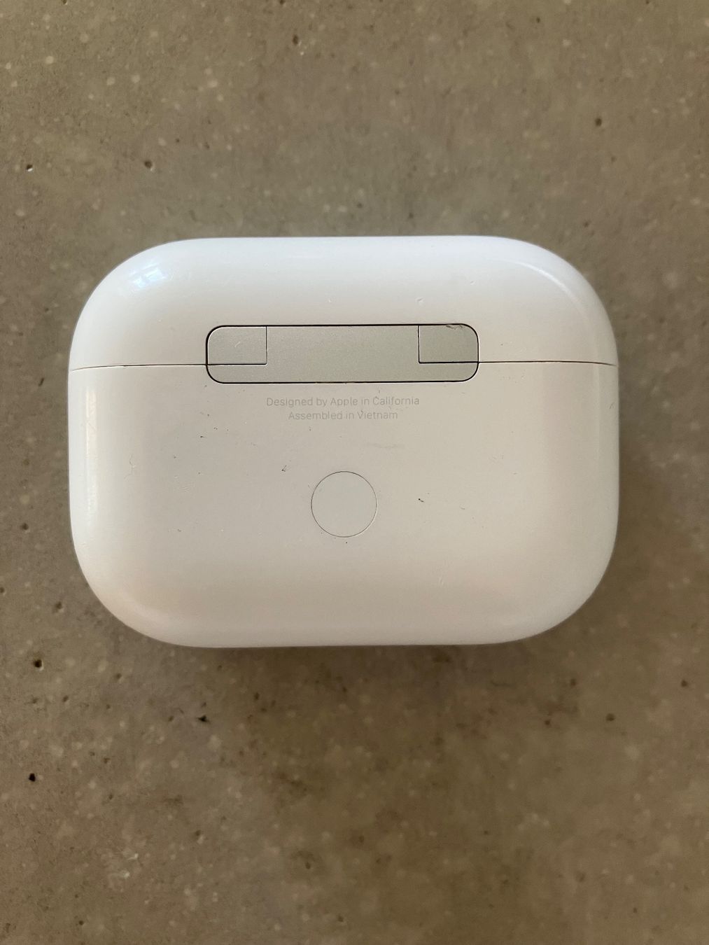 Apple Cuffie: APPLE AIRPODS PRO 2 Case – Usato da Lausanne venduto da mr.v 2
