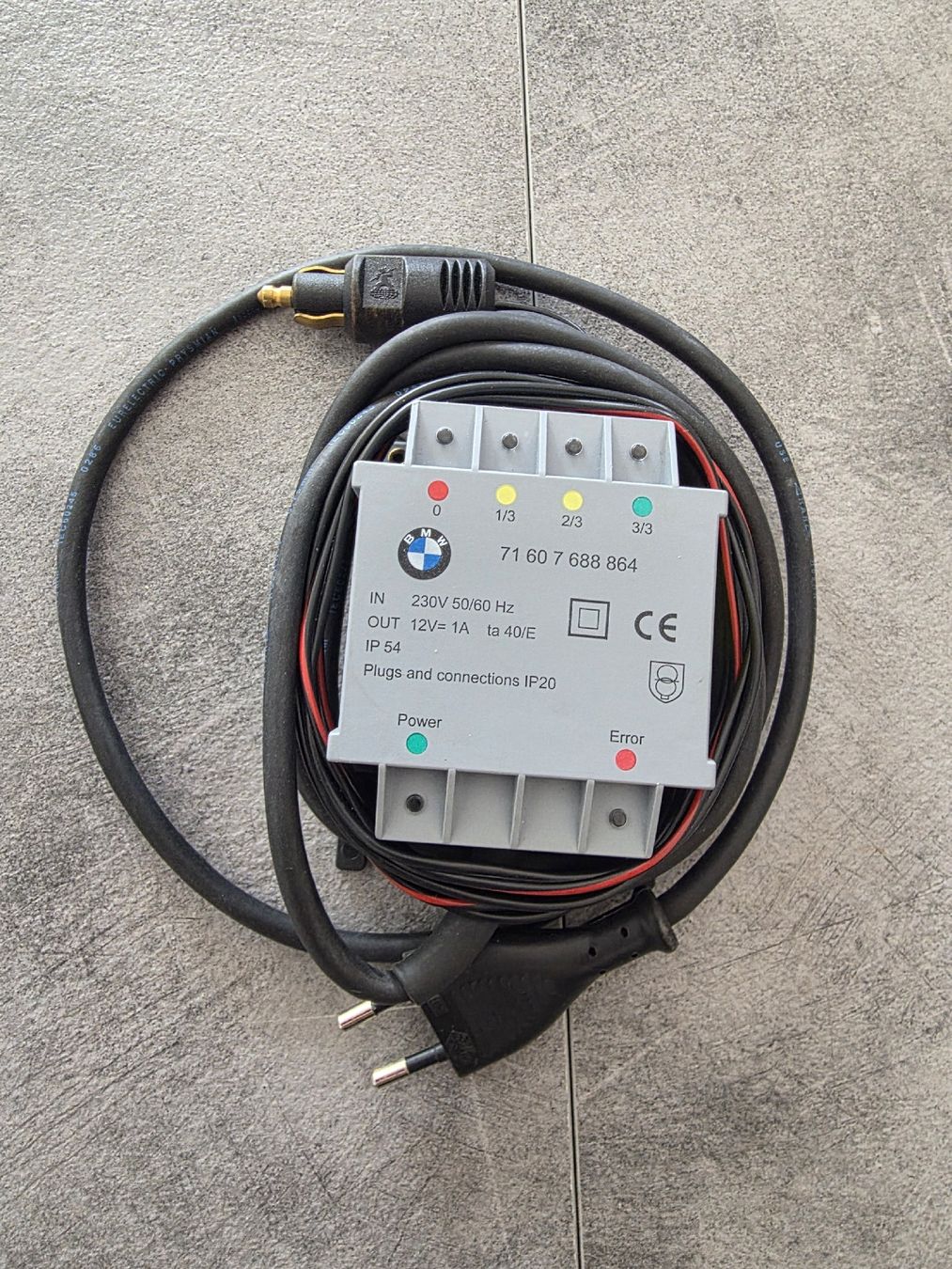 Batterieladegeräte: BMW Chargeur  – Gebraucht aus Granges-Paccot von Axelfr 2
