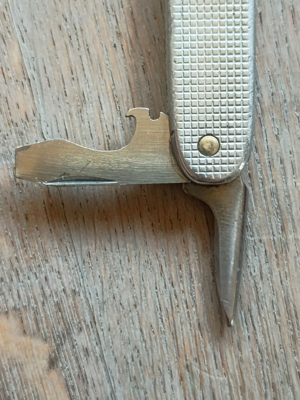 Victorinox Couteaux de poche: Sackmesser Victorinox  – D'occasion à Kirchlindach par Chantalone 5