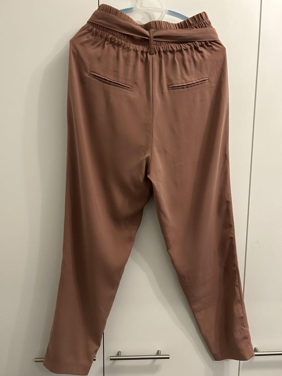 Hosen: Damen Hose Grösse M neuwertig – Gebraucht aus Zürich von LeaMilj 2