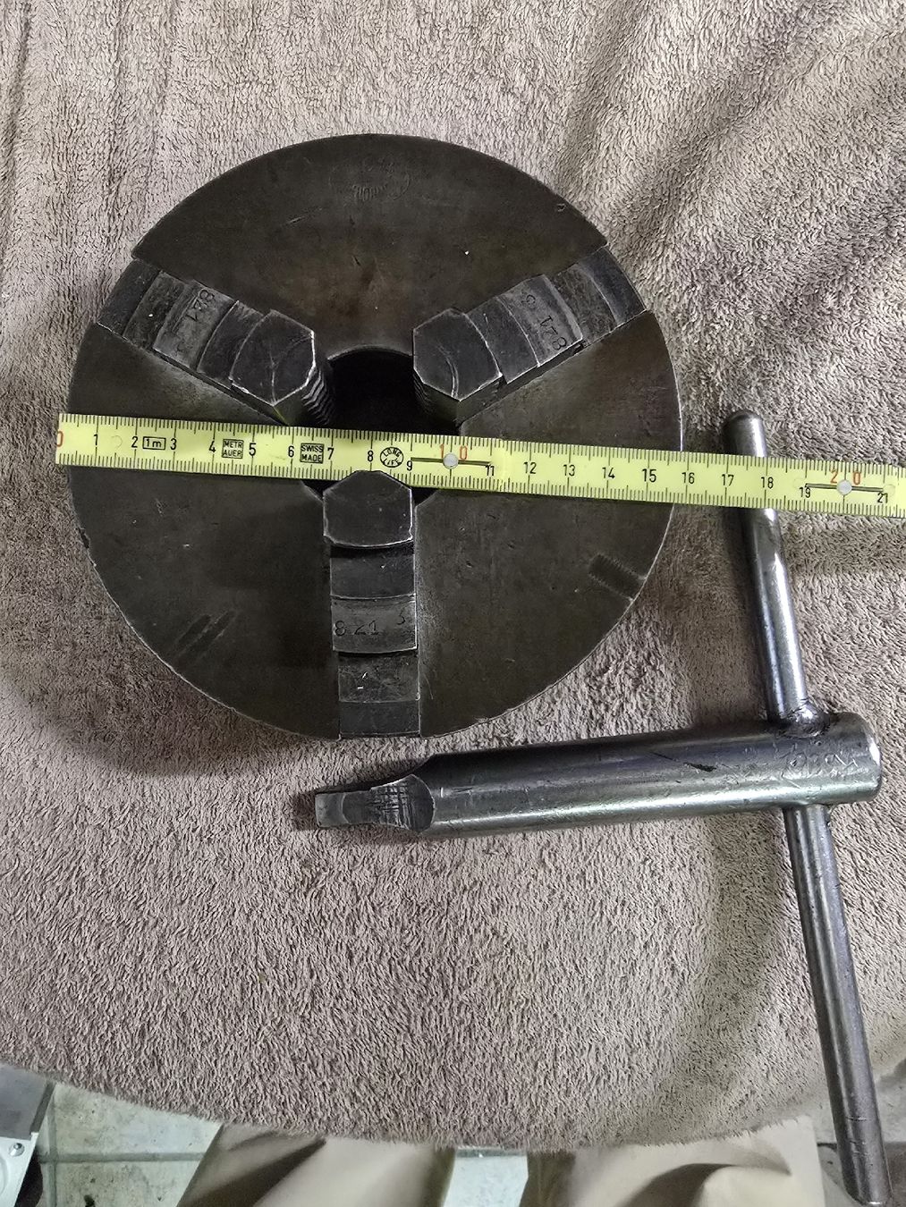 Metall- & Schlosserei Sonstiges: Drehfutter 160mm Spannfutter mit Schlüssel – Gebraucht aus Döttingen von Pedro1291