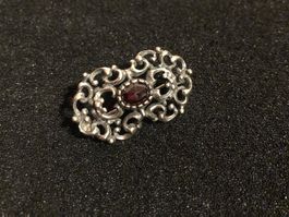 Brosche Silber mit rotem Stein guter Zustand