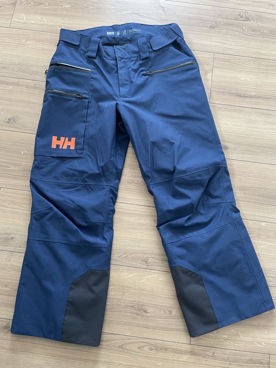 Helly Hansen Giacche: Skijacke/Tourenjacke / Skihose – Usato da Wimmis venduto da ren_5mwr 2