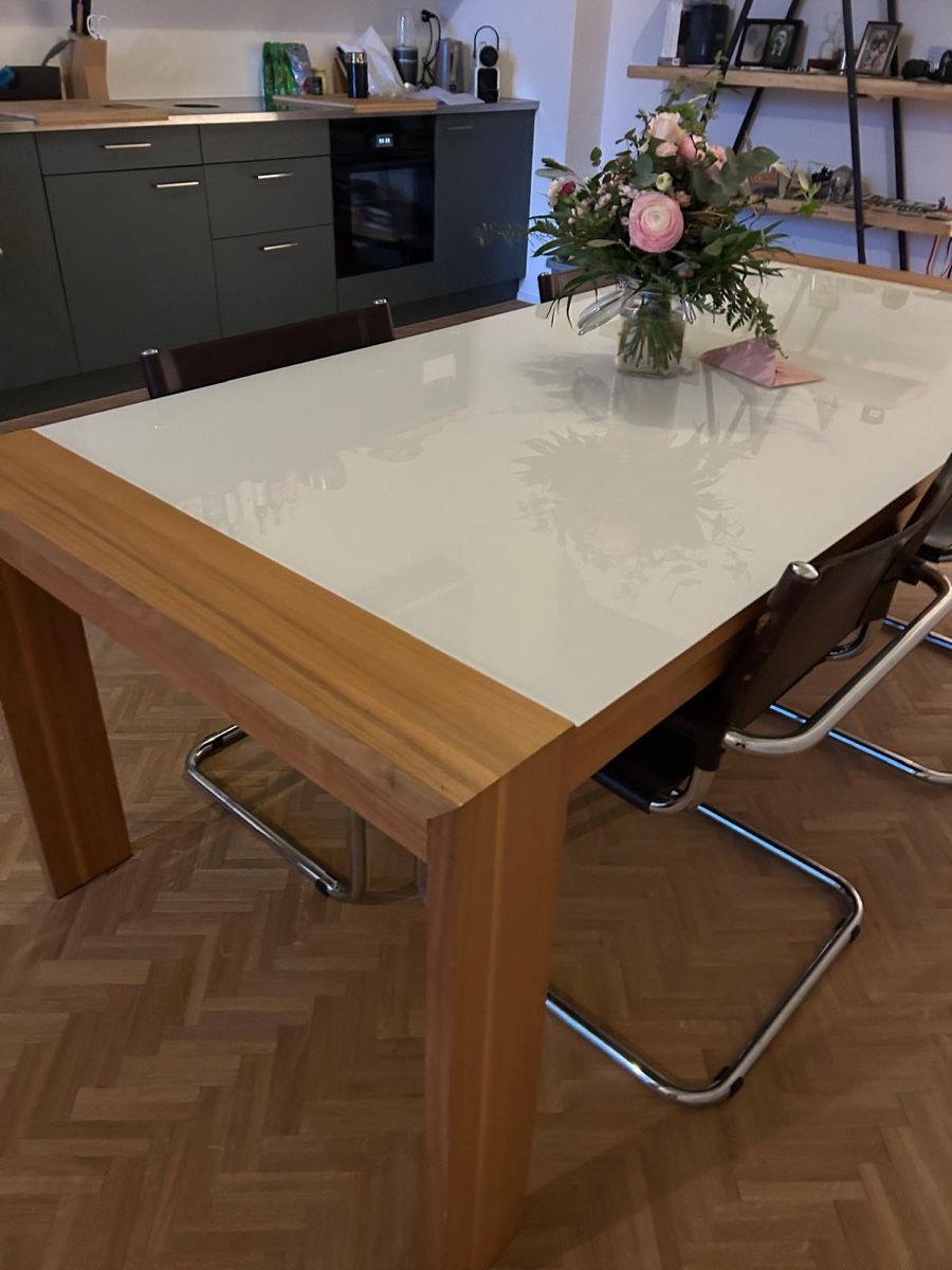 Tische: Table de salle à manger bois et verre état impeccable – Gebraucht aus Neuchâtel von elo_t7z9 4