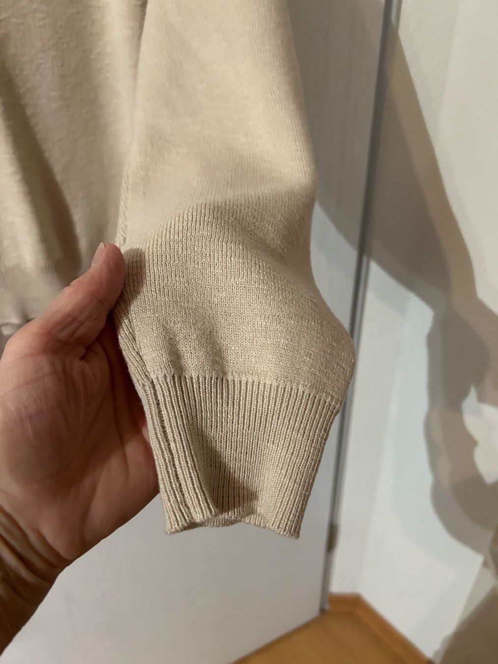 Pullover & Sweatshirts: Damen Pullover beige – Gebraucht aus Gutenswil von walker60 5