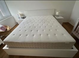 Bett 180x200 cm 