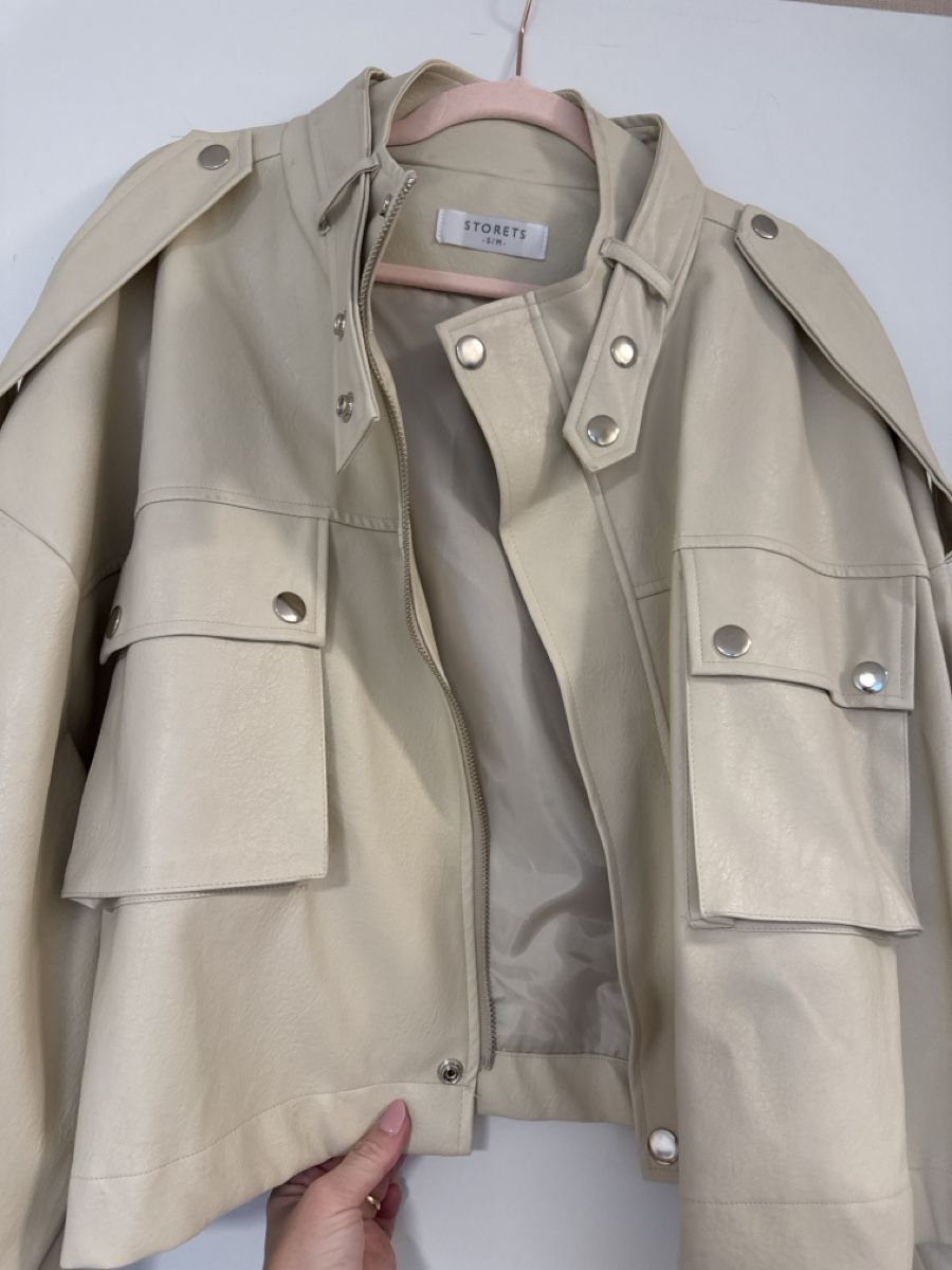 Jacken: Storets beige jacket M/L with pockets – Gebraucht aus Beringen von Edu-Nati 7