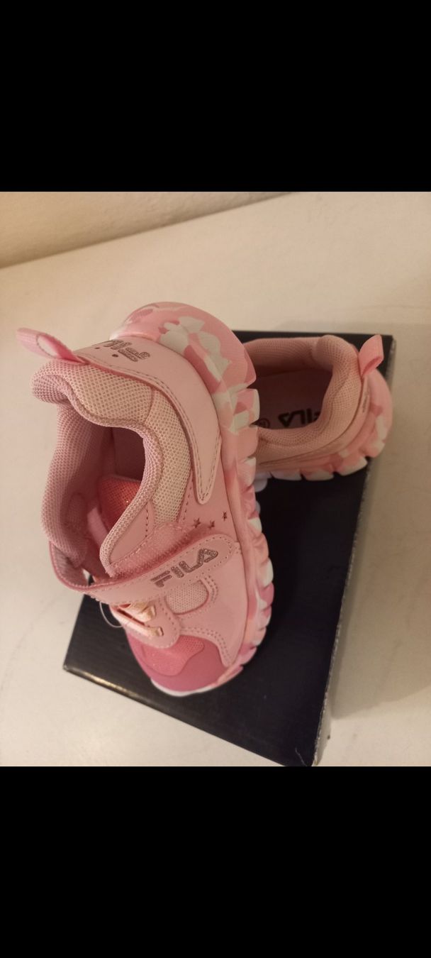 Fila Scarpe per ragazze: Schuhe – Nuovo e nell'imballaggio originale da Basel venduto da zaa_7ft5 3