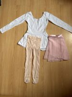 Tenue de danse blanche, collants et jupe (environ 6 ans)