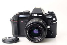Nikon F-501 mit AF Nikkor 35-70mm 3,3-4,5, Top Zustand