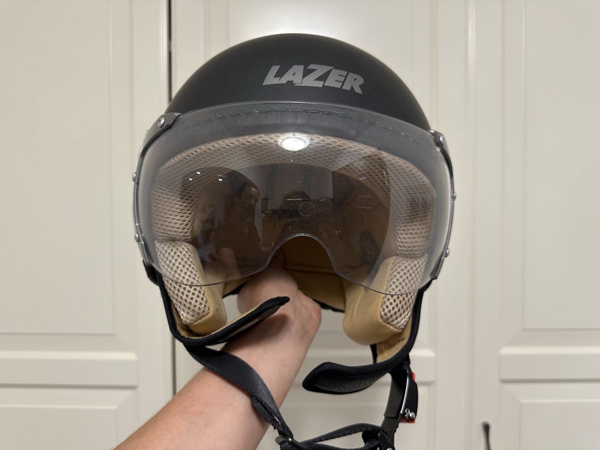 Helme & Visiere: Casco Lazer usato con visiera – Gebraucht aus Astano von WGosteli