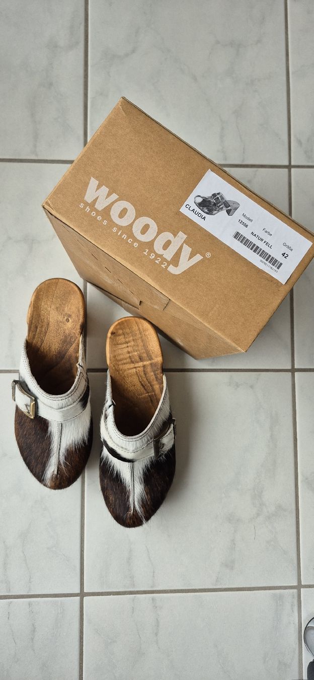 Herrenschuhe: Woody Clogs, Gr. 42, mit Kuhfell, neu – Neu und originalverpackt aus Oetwil am See von jarra01 4