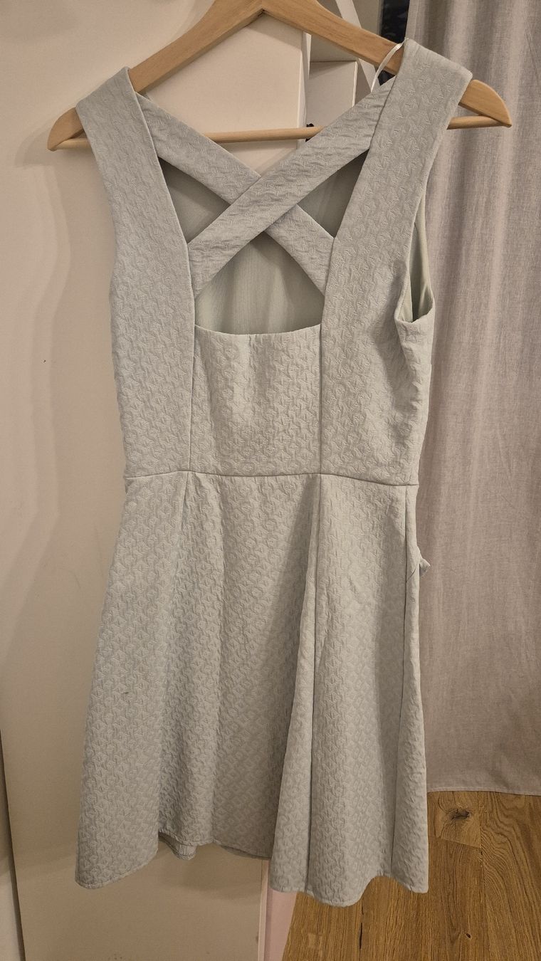 Nafnaf Vestiti: Robe Nafnaf 34 – Nuovo (secondo la descrizione) da Farvagny-le-Grand venduto da ann_t5br 1