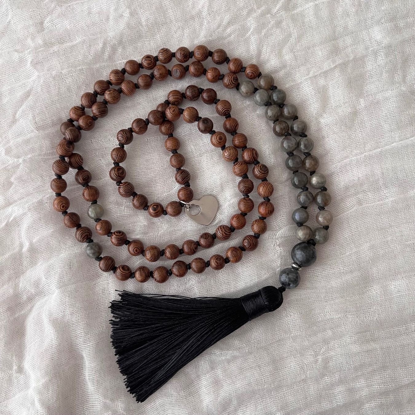 Colliers: Mala en labradorite & bois de santal – Neuf avec emballage d'origine à Pully par sunaddict 2