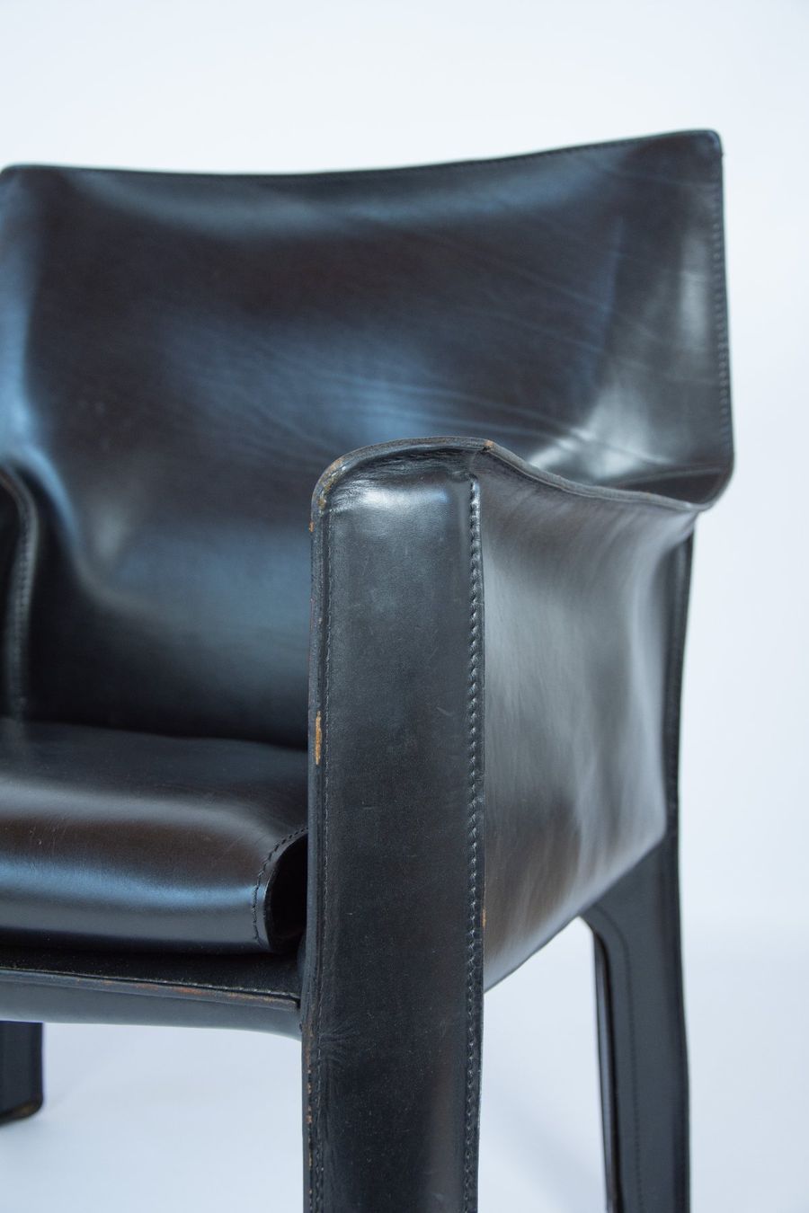 Cassina Sessel: Cassina Cab 414 Sessel - Mario Bellini – Gebraucht aus Riazzino von d3s_8fgj 4