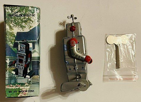 Giocattoli: Retro Blech Roboter MS-372 mit Originalverpackung! – Usato da Duggingen venduto da nad_6yzh 2
