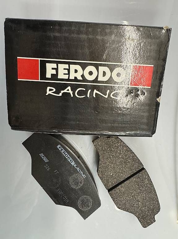 Tutti i ricambio per moto: Ferodo Racing Bremsbeläge FRP201H NEU – Usato da Walzenhausen venduto da nobelsales