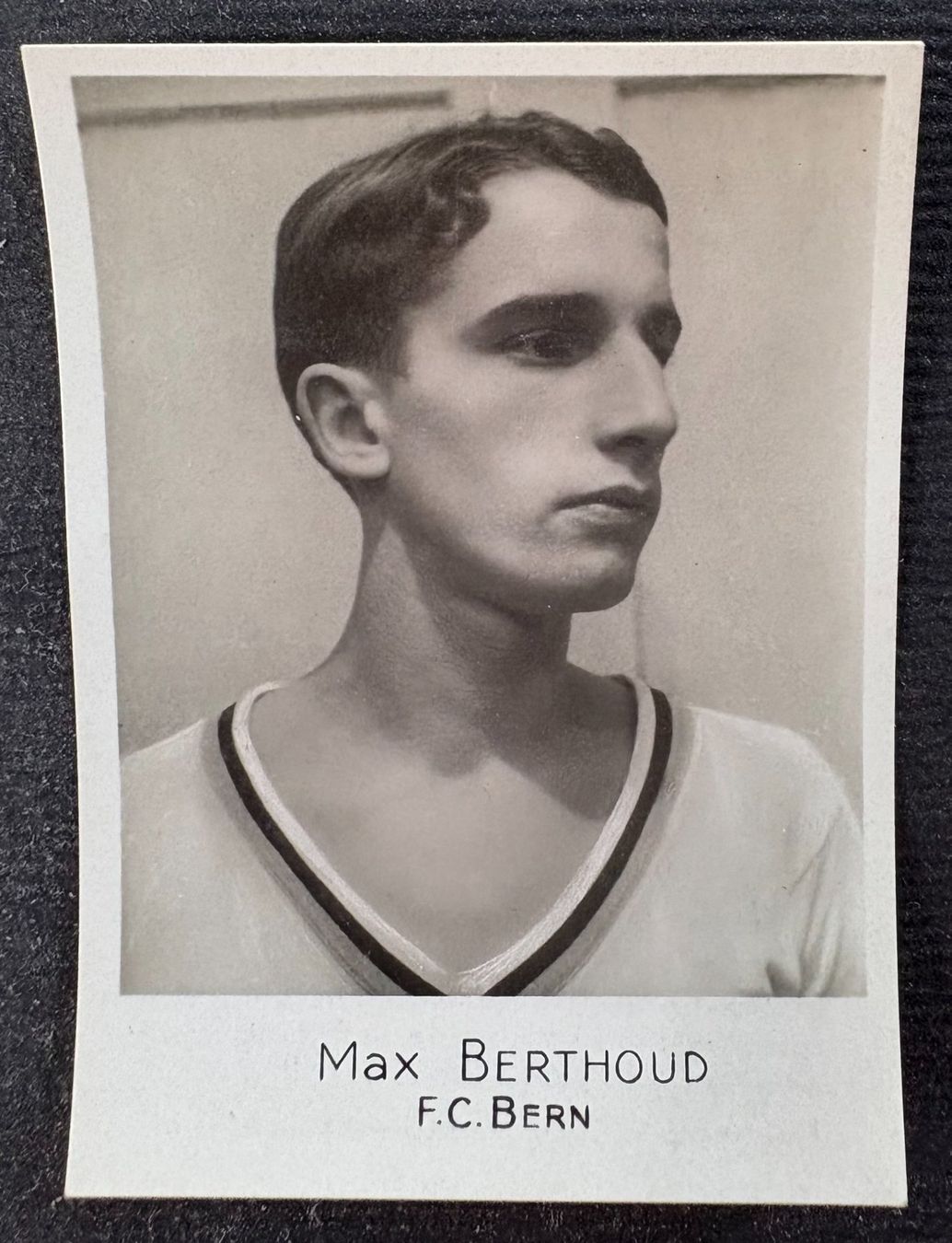 Carte collezionabili: FUSSBALL F.C.BERN MAX  BERTHOUD 1933 – Usato da Ostermundigen venduto da wini63