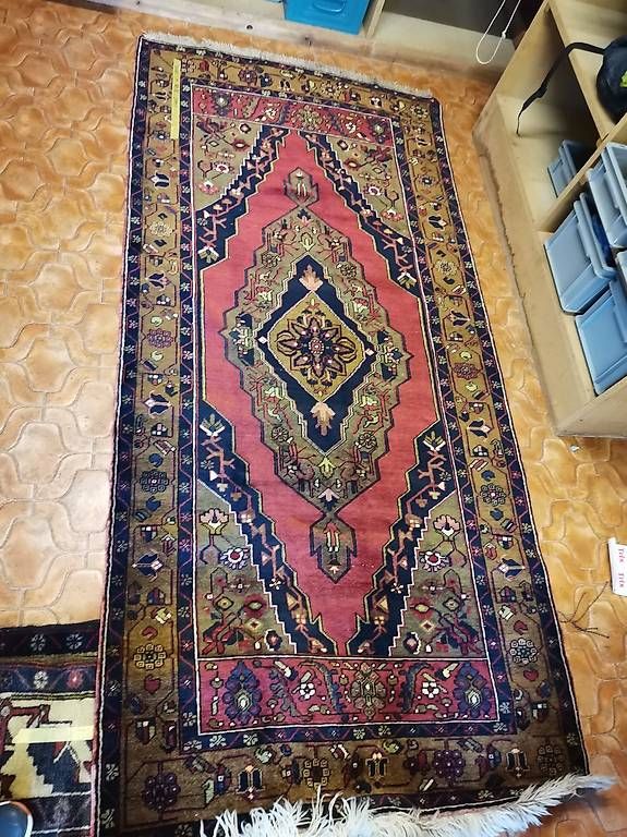 Teppiche: Yahiali Teppich, Orientteppich, Wollteppich, Perserteppich – Gebraucht aus Wiedlisbach von materialkreislauf