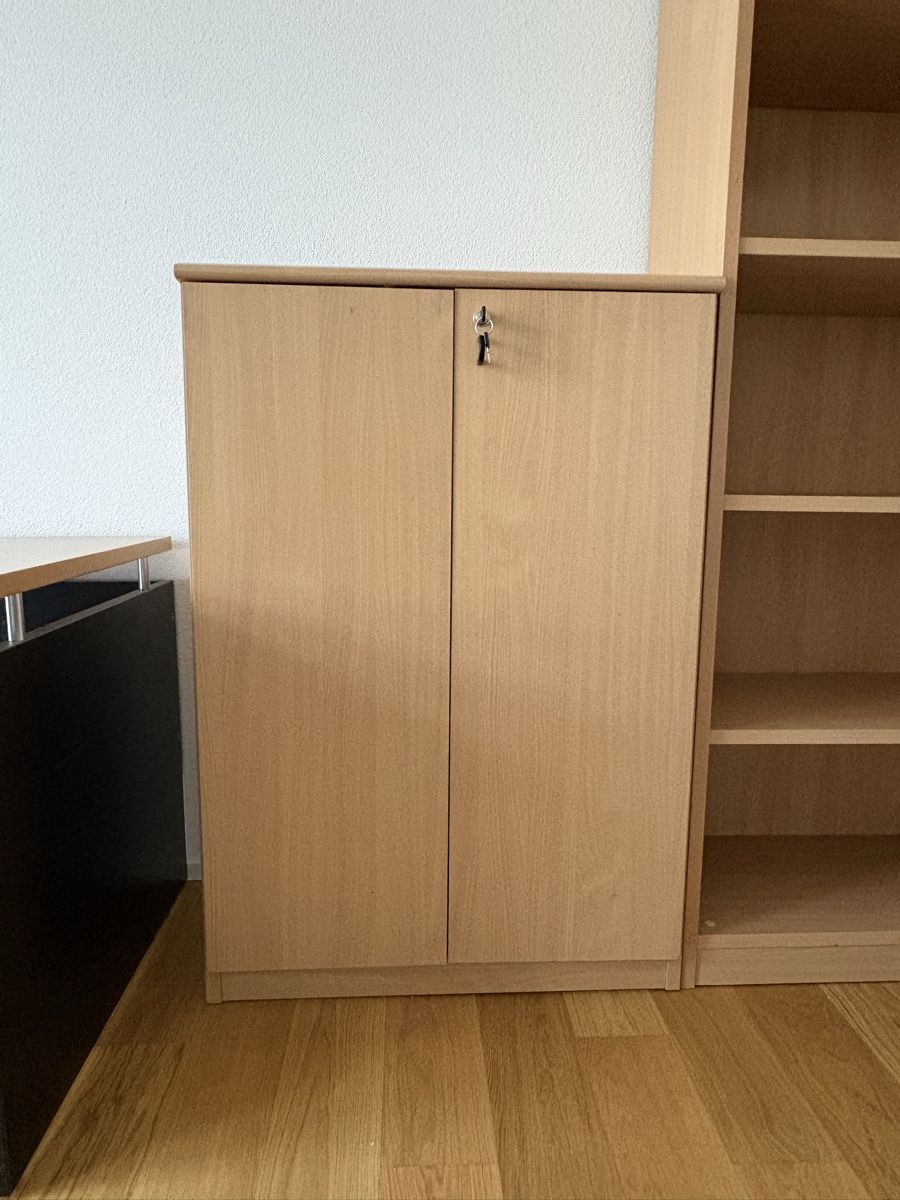 Scrivanie: Büromöbel Set – Usato da Meilen venduto da mogli_luna 1