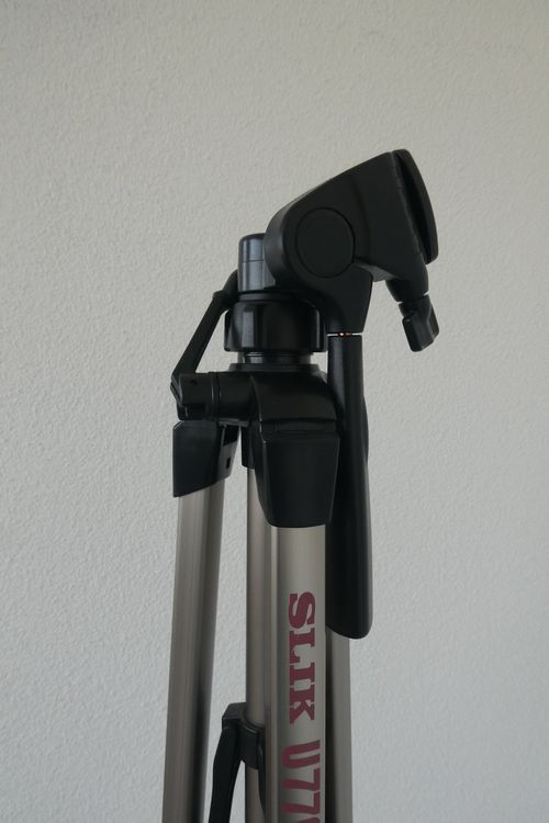 Treppiedi & Teste: SLIK U700 Stativ Kamera Stativ Top Zustand Reisestativ – Nuovo (secondo la descrizione) da Rotkreuz venduto da Jurlobi 6