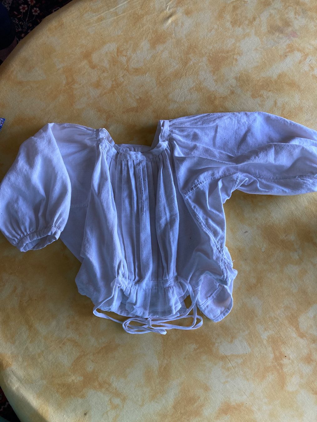 Robes et jupes: Kindertracht – D'occasion à Oberdiessbach par Salrin 4