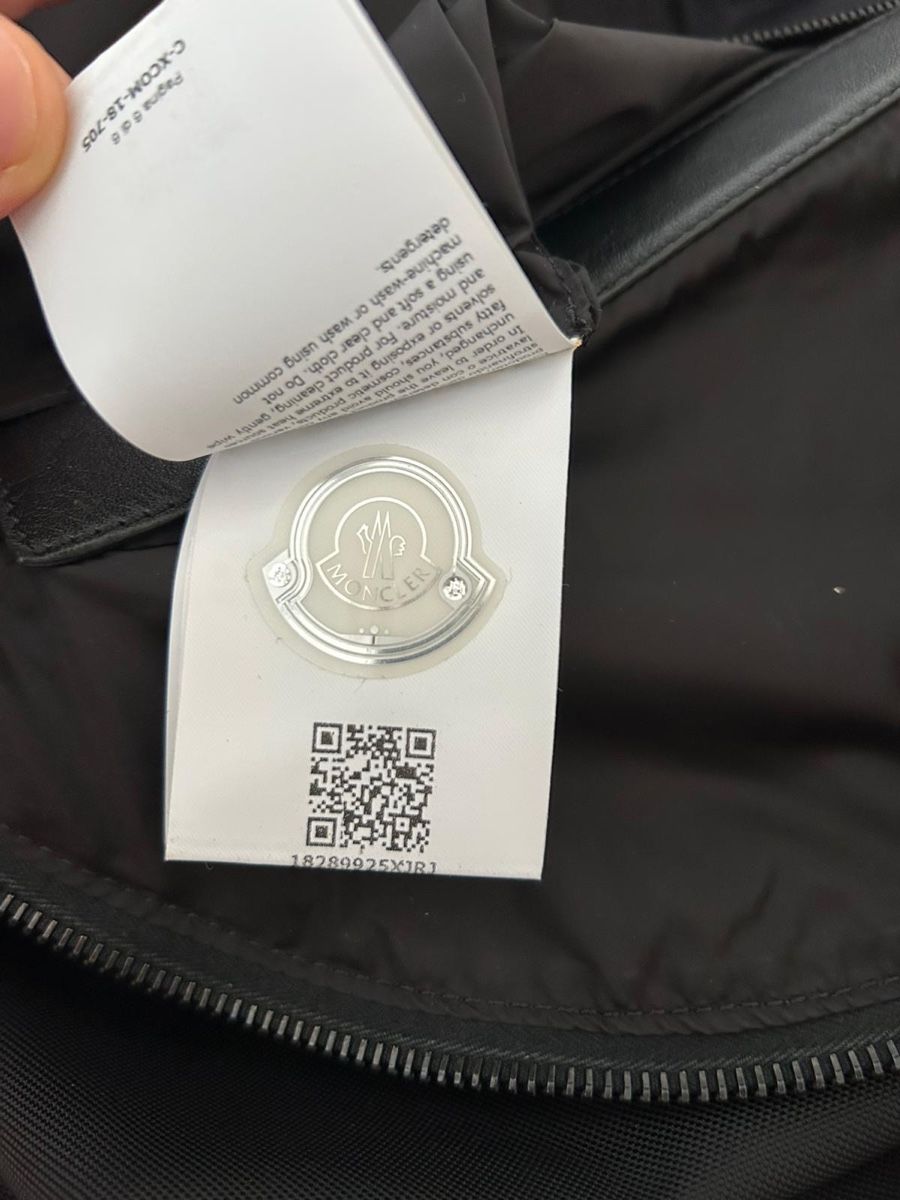 Moncler Zaini: Moncler Rucksack – Usato da Müllheim Dorf venduto da mbr_5hcg 2