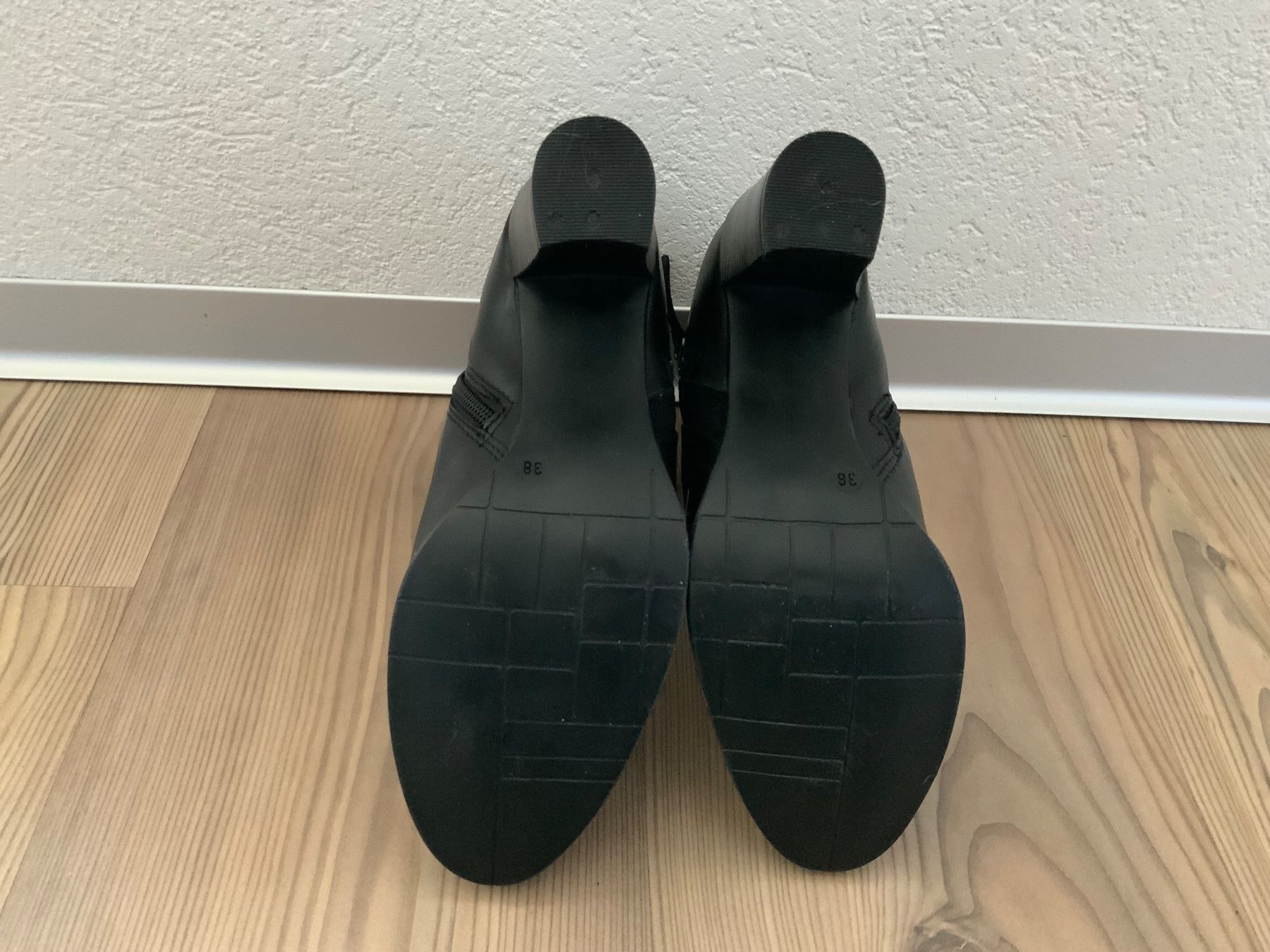 Damenschuhe: Stiefeletten – Neu (gemäss Beschreibung) aus Hünibach von Anirac22 2