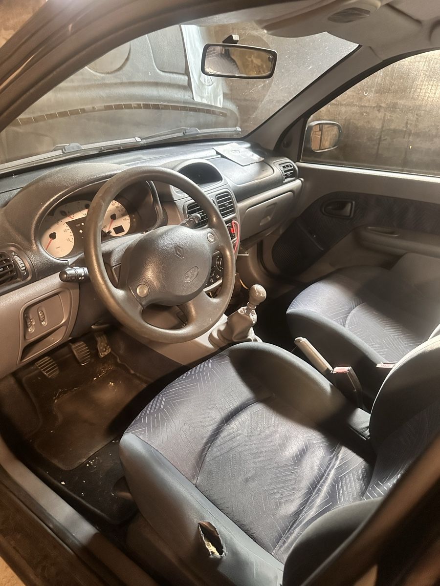 Renault Autos: Renault Clio 1.2 16V – Défectueux à Herzogenbuchsee par dominik100 4