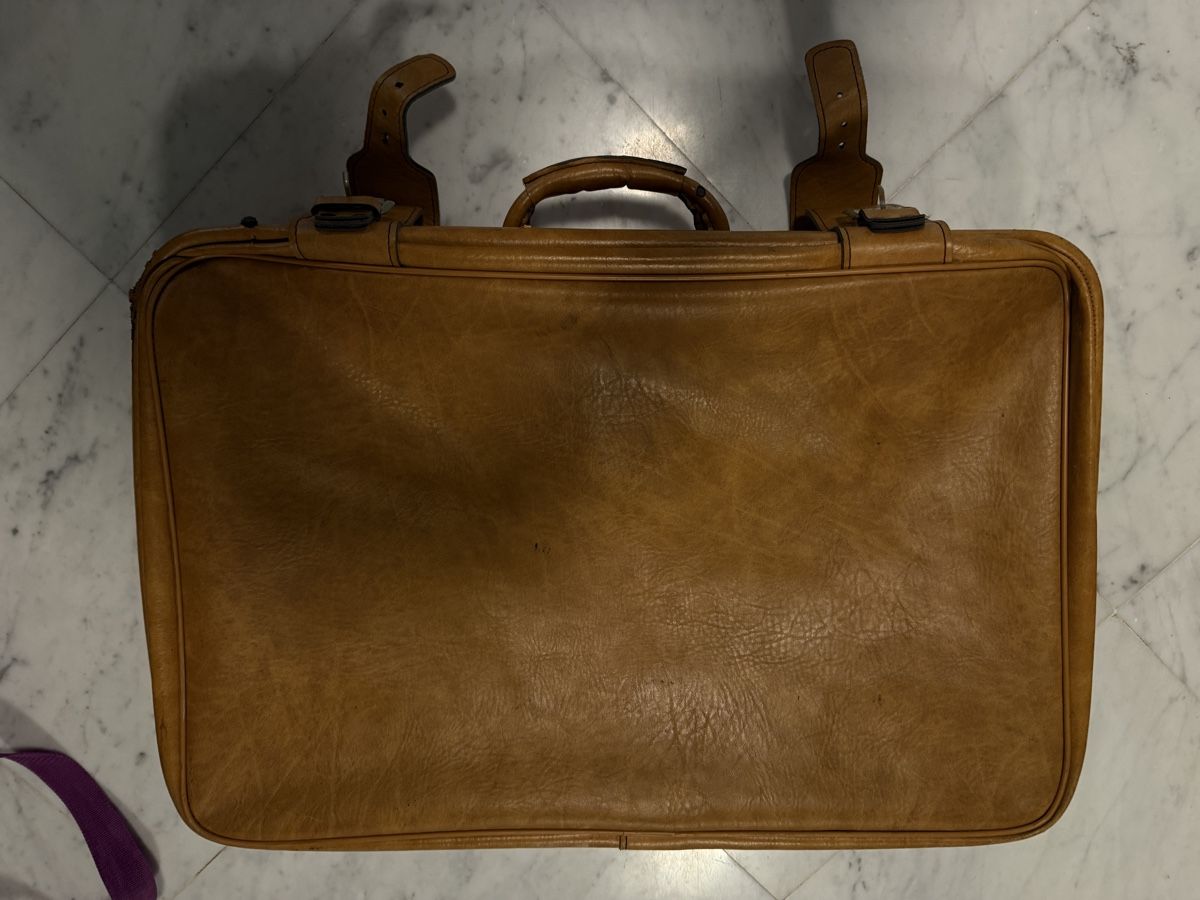Valigie: Vintage Leder Koffer – Usato da Hellbühl venduto da M_Gaeul 1