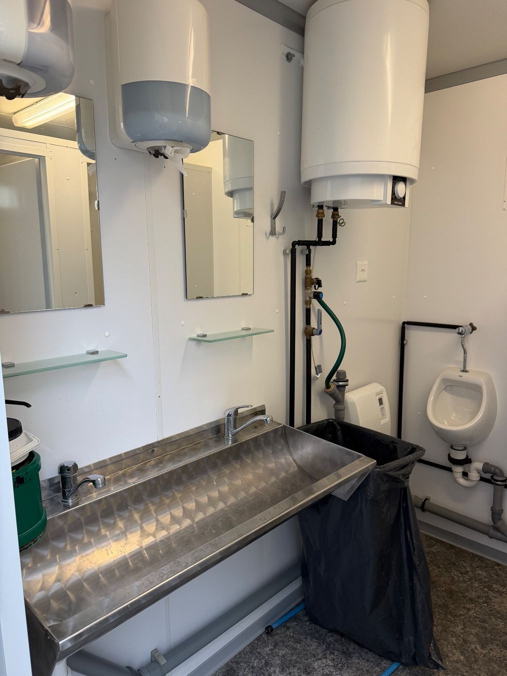 Baucontainer: Sanitärcontainer – Gebraucht aus Kriens von TB175 3