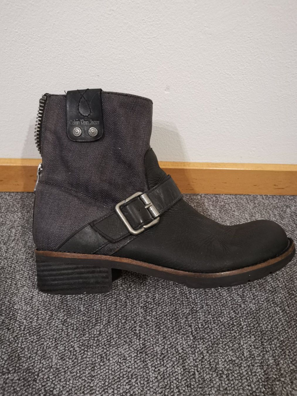 Calvin Klein Damenschuhe: Schuhe 38 Calvin Klein – Gebraucht aus Pfaffhausen von mat_ld9l