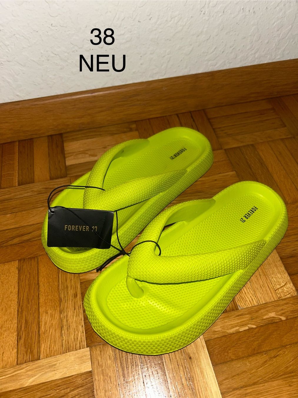 Scarpe da donna: Forever 21 Zehensandale NEU Groesse 38 – Nuovo e nell'imballaggio originale da Adliswil venduto da sil_v8dy