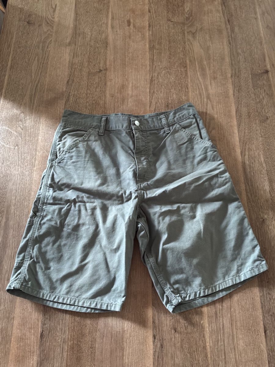 Carhartt Pantalons: Carhartt Single Knee Short Grösse 31  – D'occasion à Zürich par lio_prx5