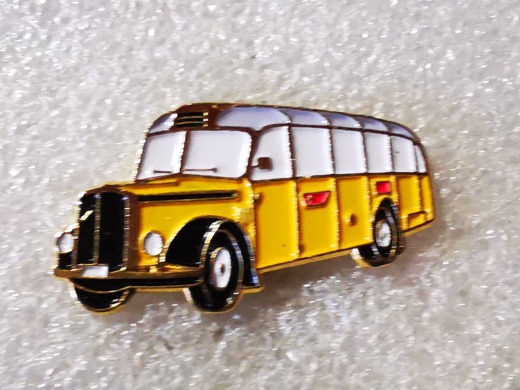 Placchette & Badge: Ansteckpin 156: PTT Postauto – Usato da Oppligen venduto da Pin-Fall-Shop