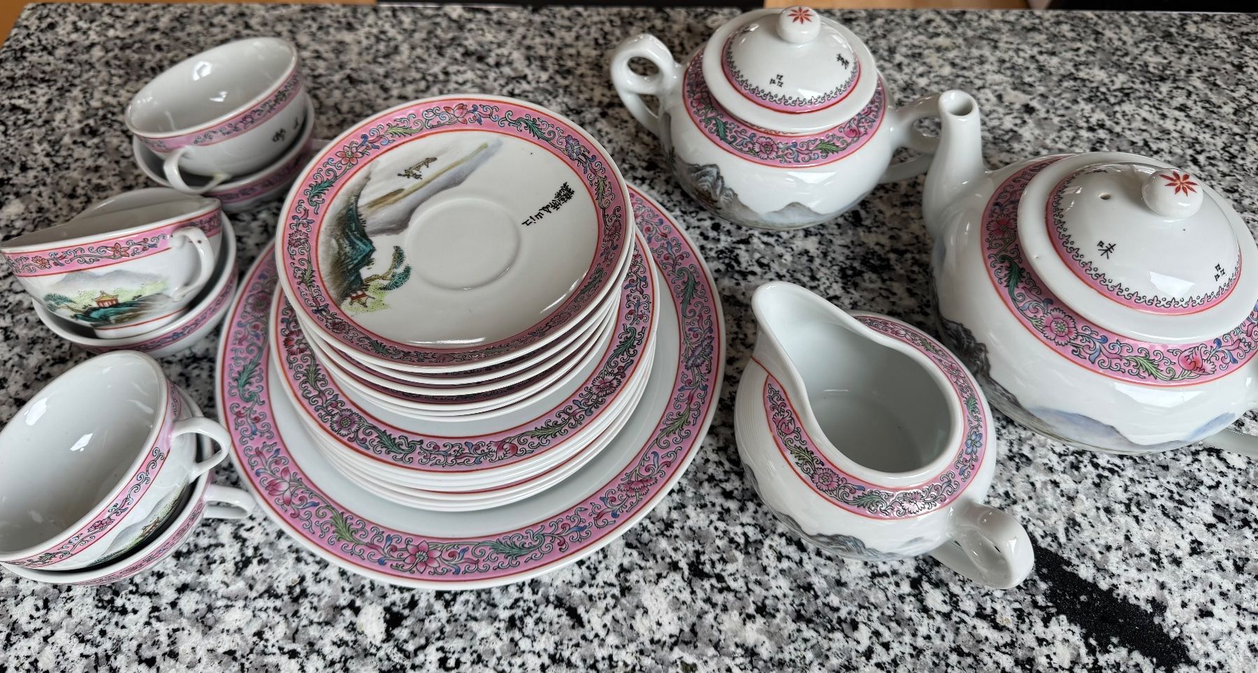 Set di piatti: Altes chinesisches Tee-Set – Nuovo (secondo la descrizione) da Sutz venduto da Stampfli2 9