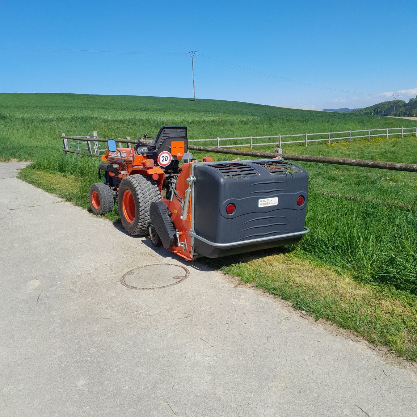 Tutte le macchine: Tondobac hâcheur Peruzzo pour micro-tracteurs! – Usato da Cuarny venduto da Micro-tracteur 5