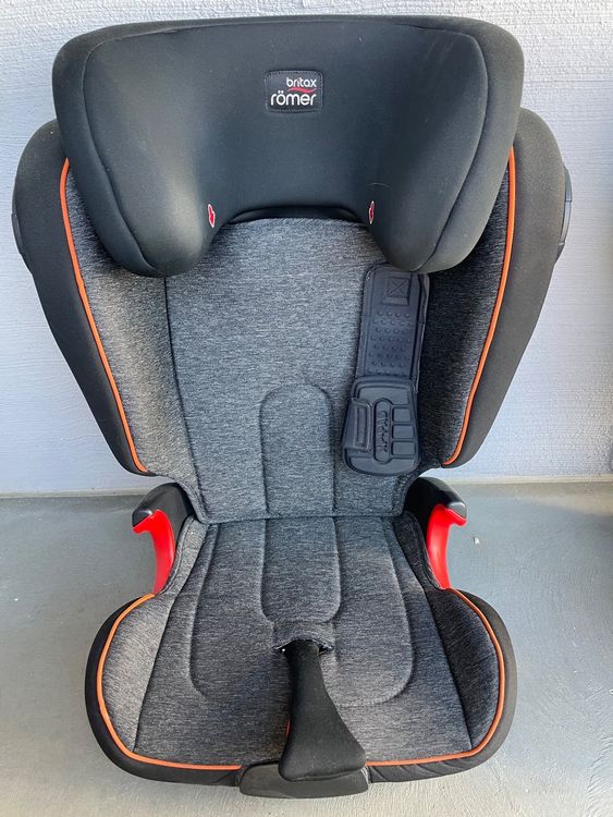 Britax römer kidfix outlet ii xp sict black