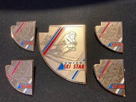 5 Medaillien Anstecker Swiss Ski Star - Skirennen 1990 !