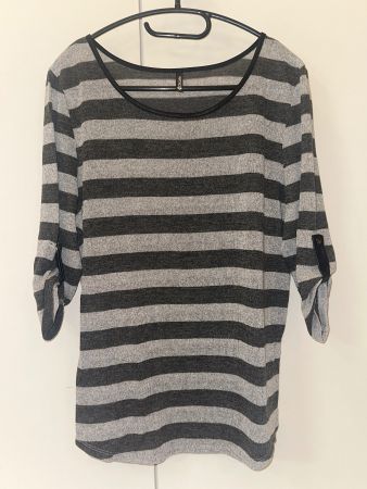 Gestreifter Pullover, Gr. XL